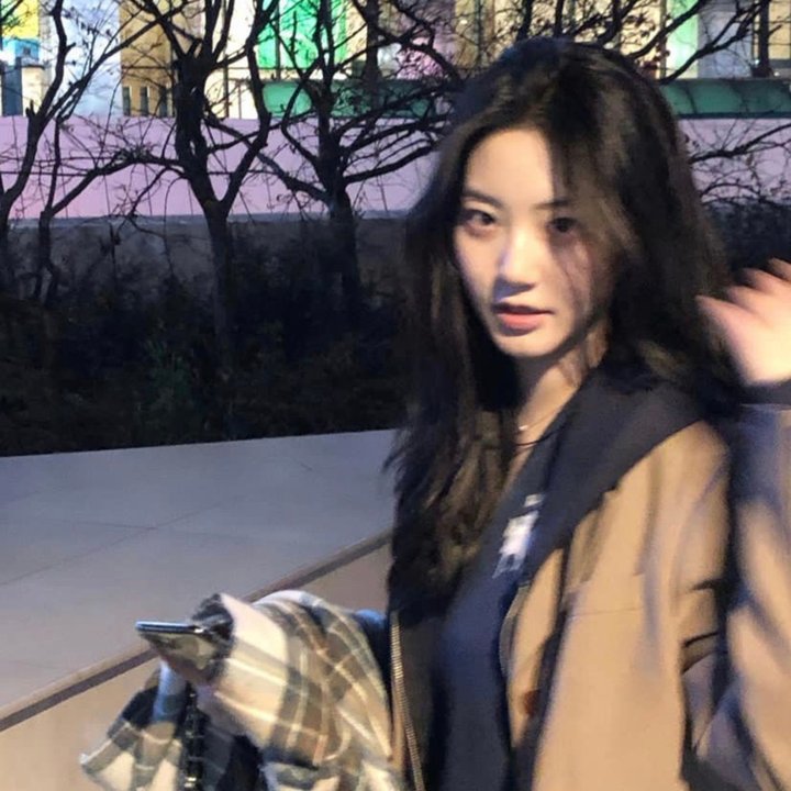 开局教训父皇宠妃